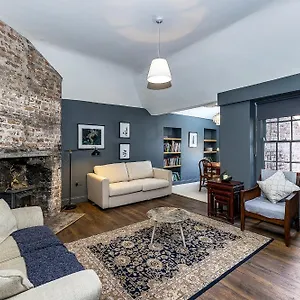 Ulster Apartment, 7 Henrietta Street, Centre Appartement Dublin